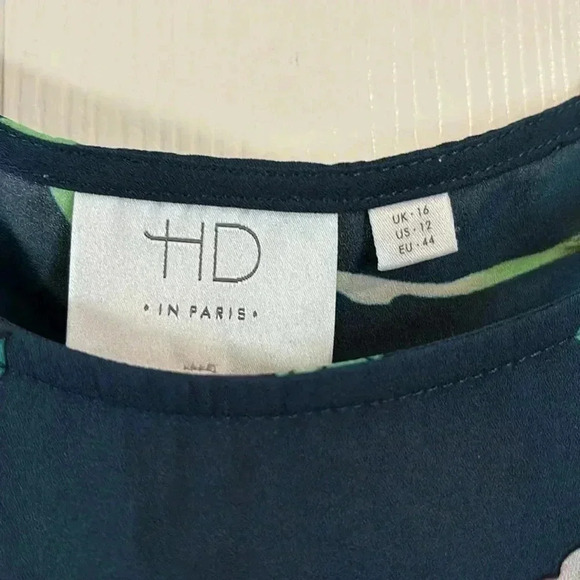 HD in Paris Floral Blouse - Picture 4 of 5